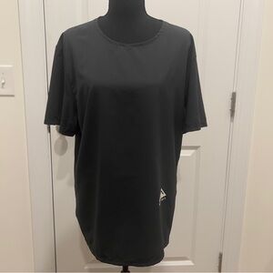 Nike Trail Dri-Fit Black Short Sleeve Workout Short Size Medium